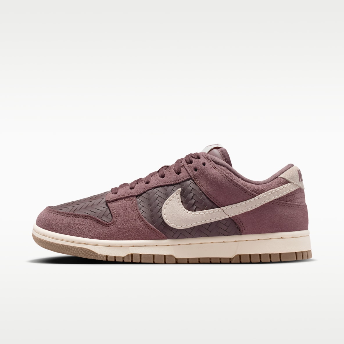 靴/バッグ W NIKE DUNK LOW SE Nike Dunk Shoes. Nike ID